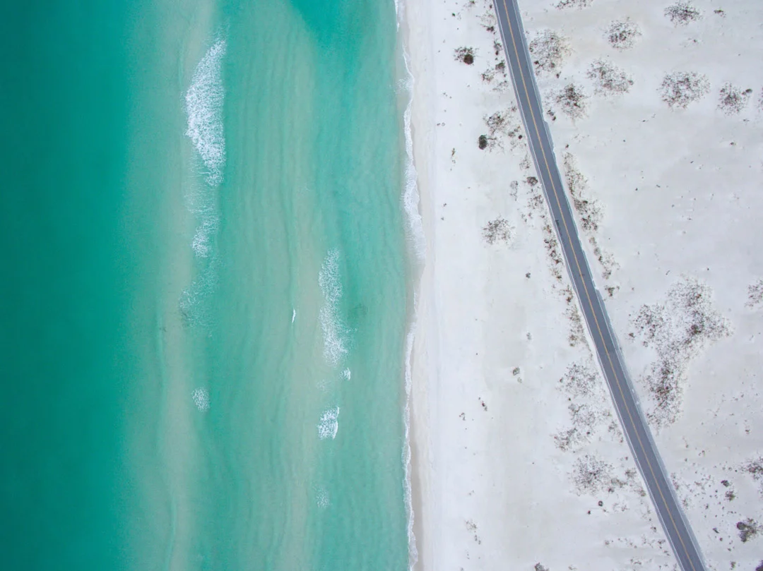 aaron-burden-236992-unsplash